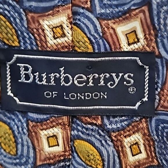 Burberry's of London Geometric Pattern Silk Tie - Picture 3 of 8